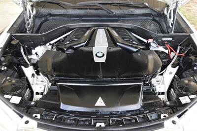 2014 BMW X5 xDrive50i NAV BK/CAM ROOF HTD SEATS FRESH TRADE   - Photo 41 - Stafford, TX 77477