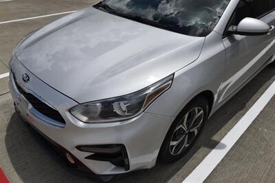 2021 Kia Forte LXS EDITION 65K LOW MILES FRESH TRADE IN CLEAN   - Photo 10 - Stafford, TX 77477
