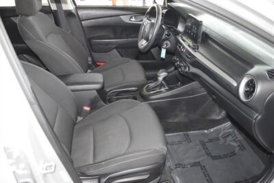 2021 Kia Forte LXS EDITION 65K LOW MILES FRESH TRADE IN CLEAN   - Photo 31 - Stafford, TX 77477