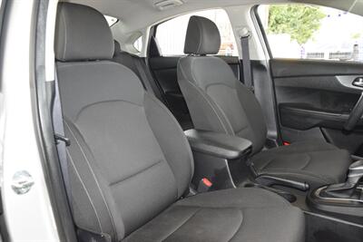 2021 Kia Forte LXS EDITION 65K LOW MILES FRESH TRADE IN CLEAN   - Photo 33 - Stafford, TX 77477