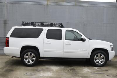 2011 Chevrolet Suburban LT 4X4 LTHR ROOF RACK 8 PASS SEAT CHROME WHLS NICE   - Photo 11 - Stafford, TX 77477