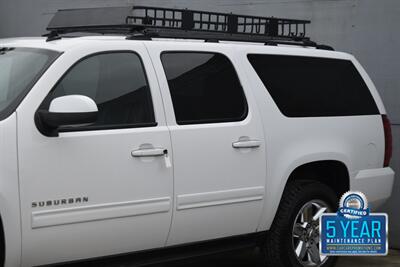 2011 Chevrolet Suburban LT 4X4 LTHR ROOF RACK 8 PASS SEAT CHROME WHLS NICE   - Photo 9 - Stafford, TX 77477