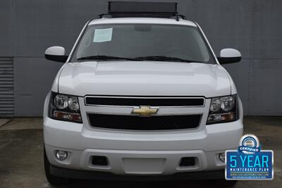 2011 Chevrolet Suburban LT 4X4 LTHR ROOF RACK 8 PASS SEAT CHROME WHLS NICE   - Photo 2 - Stafford, TX 77477