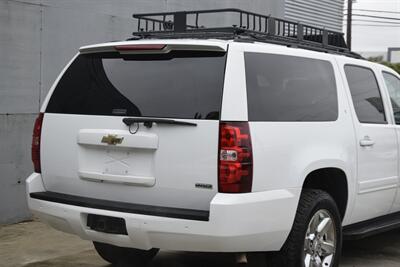 2011 Chevrolet Suburban LT 4X4 LTHR ROOF RACK 8 PASS SEAT CHROME WHLS NICE   - Photo 12 - Stafford, TX 77477