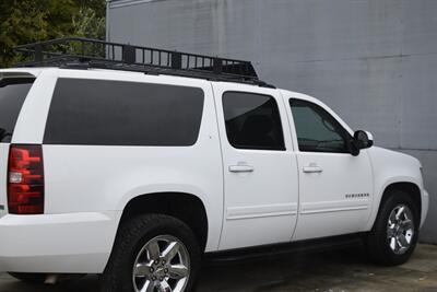 2011 Chevrolet Suburban LT 4X4 LTHR ROOF RACK 8 PASS SEAT CHROME WHLS NICE   - Photo 16 - Stafford, TX 77477