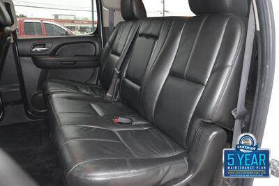 2011 Chevrolet Suburban LT 4X4 LTHR ROOF RACK 8 PASS SEAT CHROME WHLS NICE   - Photo 38 - Stafford, TX 77477