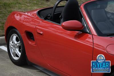 2000 Porsche Boxster 5SPD MANUAL w/HARD TOP 49K ORIG MILES FRESH TRADE   - Photo 9 - Stafford, TX 77477