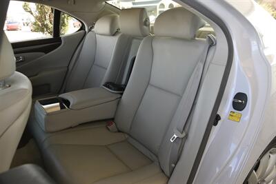 2008 Lexus LS 460 NAV BK/CAM ROOF HTD STS 85K MILES FRESH TRADE   - Photo 36 - Stafford, TX 77477