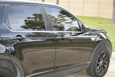 2018 Land Rover Discovery Sport HSE PANO ROOF BK/CAM HTD SEATS FRESH TRADE IN   - Photo 18 - Stafford, TX 77477
