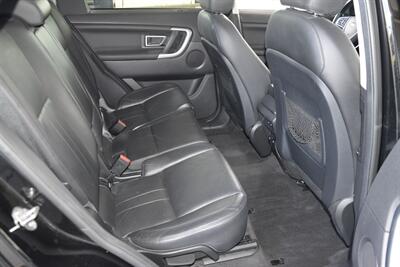 2018 Land Rover Discovery Sport HSE PANO ROOF BK/CAM HTD SEATS FRESH TRADE IN   - Photo 37 - Stafford, TX 77477
