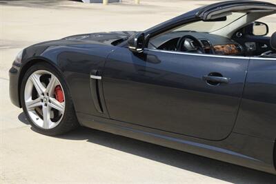 2011 Jaguar XK XKR CONVERTIBLE NAV BK/CAM PREM WHLS NEW TRADE   - Photo 17 - Stafford, TX 77477