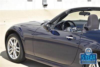 2009 Mazda MX-5 Miata SPORT HARDTOP CONVERTIBLE 5SPD MANUAL NEW TRADE   - Photo 21 - Stafford, TX 77477