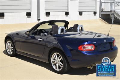 2009 Mazda MX-5 Miata SPORT HARDTOP CONVERTIBLE 5SPD MANUAL NEW TRADE   - Photo 17 - Stafford, TX 77477