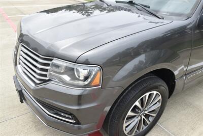 2016 Lincoln Navigator SELECT NAV BK/CAM HWY MILES FRESH TRADE CLEAN   - Photo 10 - Stafford, TX 77477