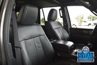 2016 Lincoln Navigator SELECT NAV BK/CAM HWY MILES FRESH TRADE CLEAN   - Photo 33 - Stafford, TX 77477
