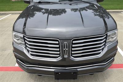 2016 Lincoln Navigator SELECT NAV BK/CAM HWY MILES FRESH TRADE CLEAN   - Photo 12 - Stafford, TX 77477