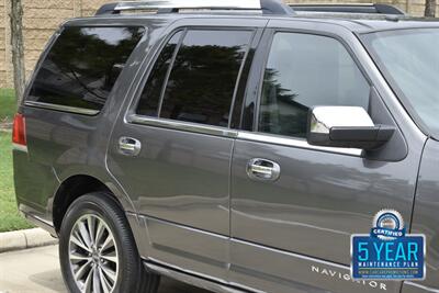 2016 Lincoln Navigator SELECT NAV BK/CAM HWY MILES FRESH TRADE CLEAN   - Photo 8 - Stafford, TX 77477