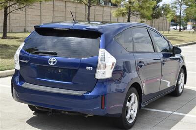 2013 Toyota Prius V LOADED LTHR HTD STS BK/CAM FRESH TRADE IN   - Photo 15 - Stafford, TX 77477