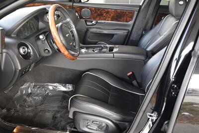 2012 Jaguar XJ 73K ORIG MILES NAV ROOF BK/CAM HTD STS CLEAN   - Photo 34 - Stafford, TX 77477