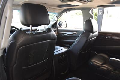 2018 Cadillac Escalade ESV 4X4 PREM NAV BK/CAM S/ROOF HTD/AC STS HWY MILE   - Photo 32 - Stafford, TX 77477
