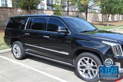 2018 Cadillac Escalade ESV 4X4 PREM NAV BK/CAM S/ROOF HTD/AC STS HWY MILE   - Photo 6 - Stafford, TX 77477