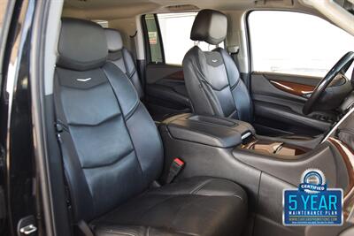 2018 Cadillac Escalade ESV 4X4 PREM NAV BK/CAM S/ROOF HTD/AC STS HWY MILE   - Photo 31 - Stafford, TX 77477