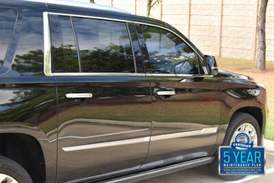 2018 Cadillac Escalade ESV 4X4 PREM NAV BK/CAM S/ROOF HTD/AC STS HWY MILE   - Photo 18 - Stafford, TX 77477