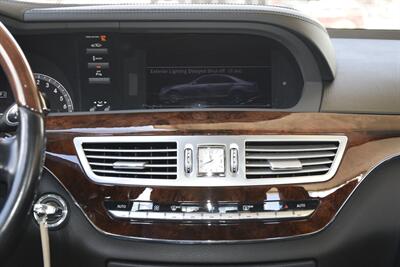 2011 Mercedes-Benz S 550   - Photo 32 - Stafford, TX 77477