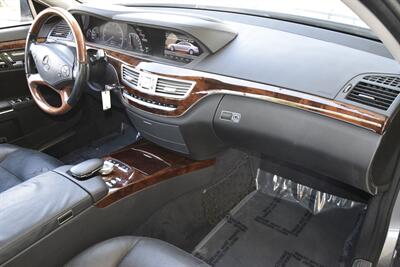 2011 Mercedes-Benz S 550   - Photo 37 - Stafford, TX 77477