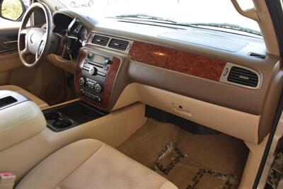 2012 Chevrolet Tahoe LS PKG 61K LOW MILES 3rd ROW R/BOARD FRESH TRADE   - Photo 29 - Stafford, TX 77477