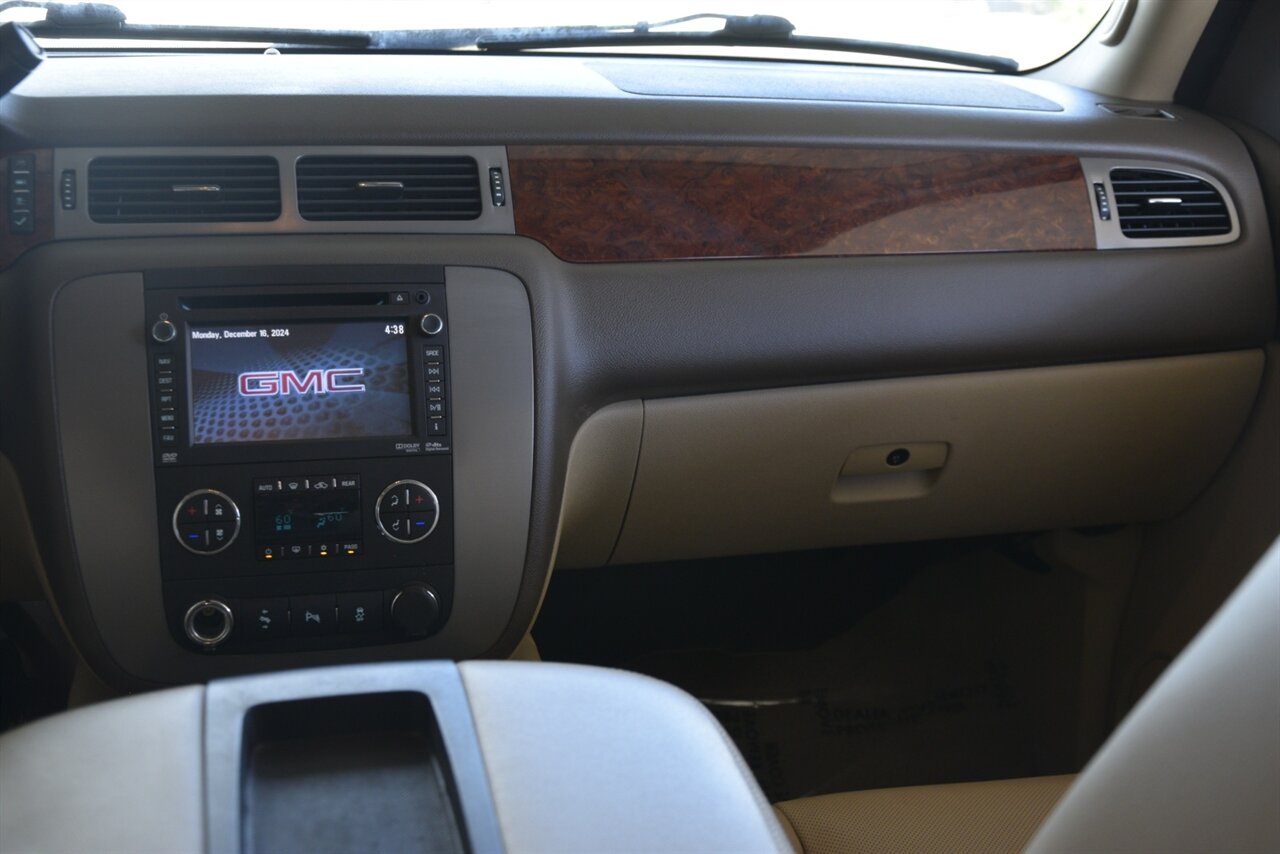 2012 GMC Yukon XL SLT photo 24