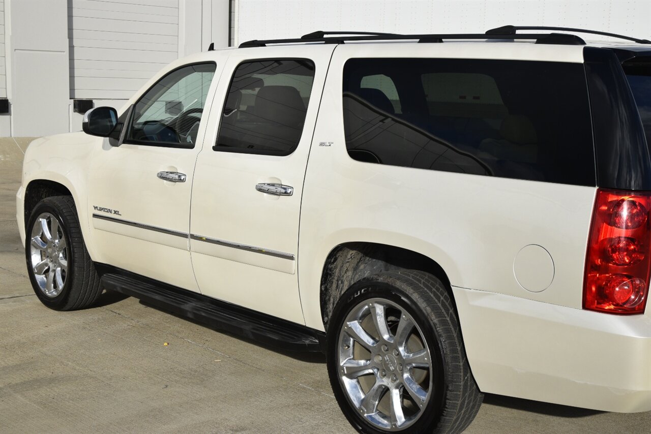 2012 GMC Yukon XL SLT photo 15