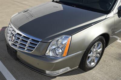 2011 Cadillac DTS LUXURY COLLECTION LTHR ROOF LOW MILES CLEAN   - Photo 9 - Stafford, TX 77477