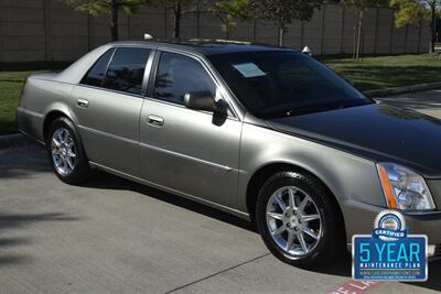 2011 Cadillac DTS LUXURY COLLECTION LTHR ROOF LOW MILES CLEAN   - Photo 6 - Stafford, TX 77477