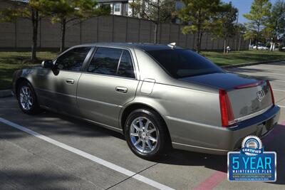 2011 Cadillac DTS LUXURY COLLECTION LTHR ROOF LOW MILES CLEAN   - Photo 15 - Stafford, TX 77477