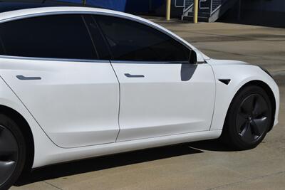 2019 Tesla Model 3 Long Range AWD FSD AUTOPILOT PANO 36K MILES   - Photo 18 - Stafford, TX 77477