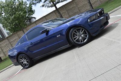 2011 Ford Mustang GT PREMIUM 6SPD MANUAL LTHR PREM WHLS FRESH TRADE   - Photo 32 - Stafford, TX 77477