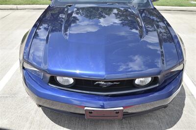 2011 Ford Mustang GT PREMIUM 6SPD MANUAL LTHR PREM WHLS FRESH TRADE   - Photo 12 - Stafford, TX 77477