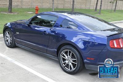 2011 Ford Mustang GT PREMIUM 6SPD MANUAL LTHR PREM WHLS FRESH TRADE   - Photo 15 - Stafford, TX 77477