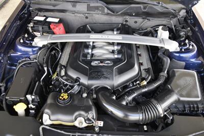 2011 Ford Mustang GT PREMIUM 6SPD MANUAL LTHR PREM WHLS FRESH TRADE   - Photo 31 - Stafford, TX 77477