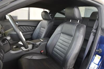 2011 Ford Mustang GT PREMIUM 6SPD MANUAL LTHR PREM WHLS FRESH TRADE   - Photo 28 - Stafford, TX 77477
