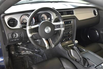 2011 Ford Mustang GT PREMIUM 6SPD MANUAL LTHR PREM WHLS FRESH TRADE   - Photo 24 - Stafford, TX 77477
