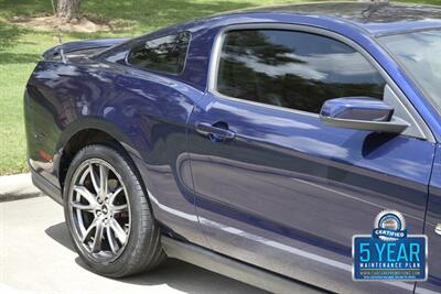 2011 Ford Mustang GT PREMIUM 6SPD MANUAL LTHR PREM WHLS FRESH TRADE   - Photo 8 - Stafford, TX 77477
