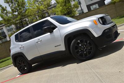 2016 Jeep Renegade Sport   - Photo 10 - Stafford, TX 77477