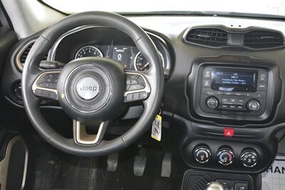 2016 Jeep Renegade Sport   - Photo 27 - Stafford, TX 77477