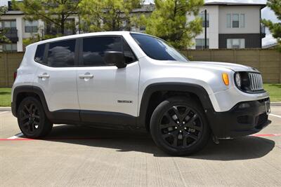 2016 Jeep Renegade Sport   - Photo 9 - Stafford, TX 77477
