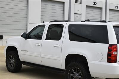 2013 Chevrolet Suburban LT LTHR ROOF HTD STS LIFTED PREM WHLS NICE   - Photo 18 - Stafford, TX 77477