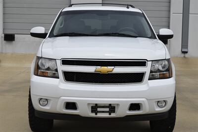 2013 Chevrolet Suburban LT LTHR ROOF HTD STS LIFTED PREM WHLS NICE   - Photo 2 - Stafford, TX 77477