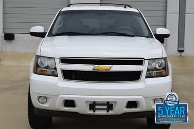 2013 Chevrolet Suburban LT LTHR ROOF HTD STS LIFTED PREM WHLS NICE   - Photo 2 - Stafford, TX 77477