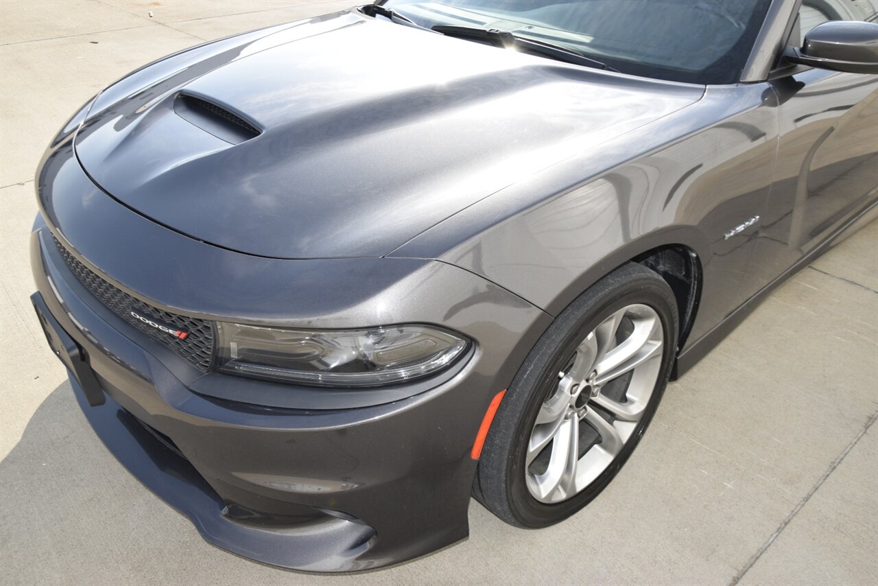 2022 Dodge Charger R/T photo 10